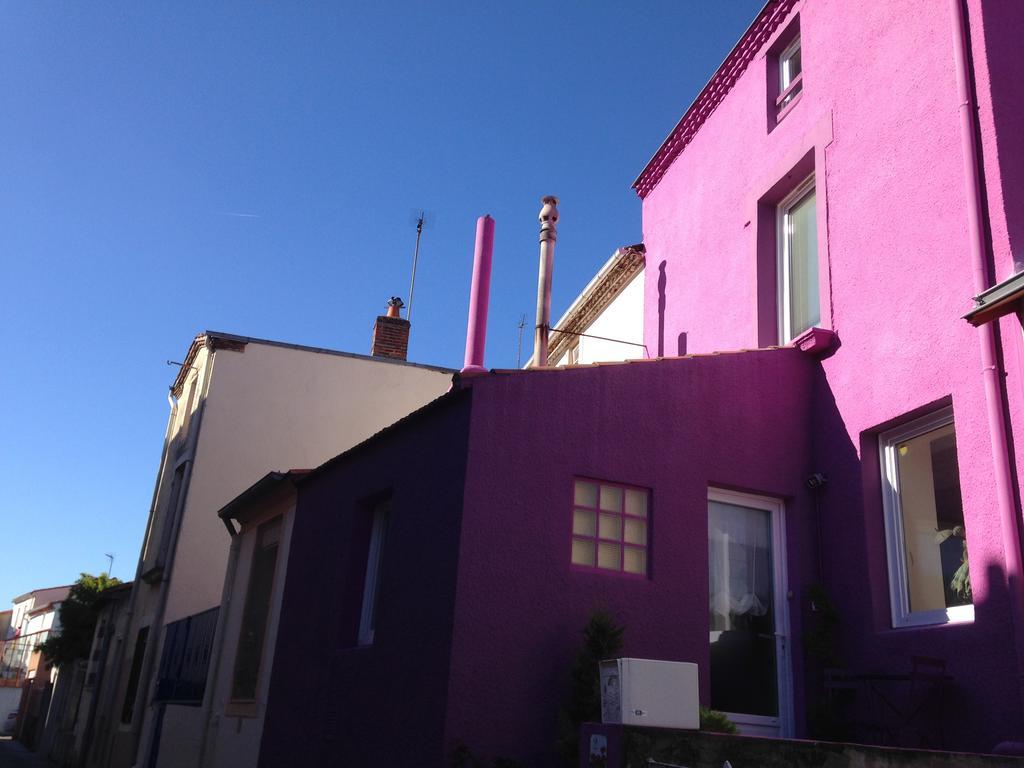 La Maison Bleue Trentemoult Reze Exterior photo